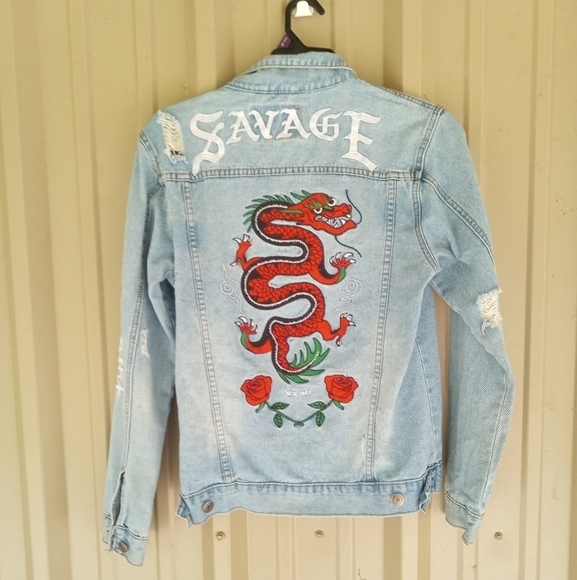 Women's Carbon Savage Distressed Blue Jean Denim Jacket Size Small Red Dragon - Picture 6 of 11